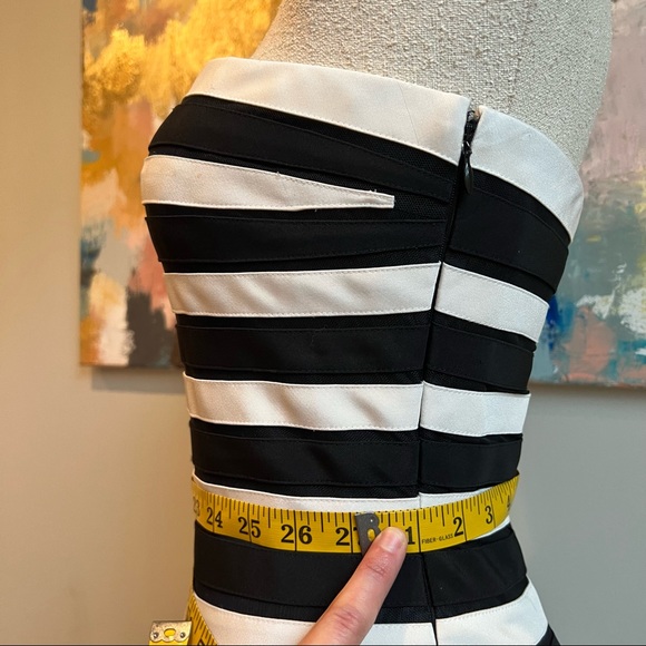 Chetta B Formal Gown, size 6 - Picture 6 of 11